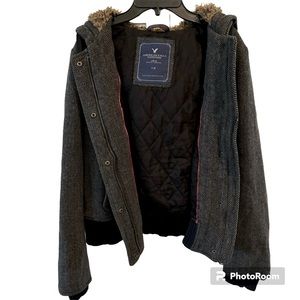 Lg American Eagle lined and hooded tweed jacket. Zips and snaps closed. Sz LG